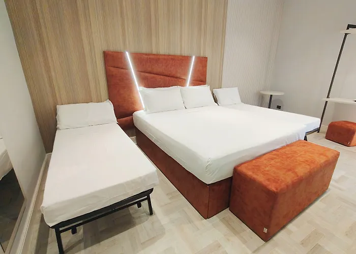 Crystal Domus Apartment *